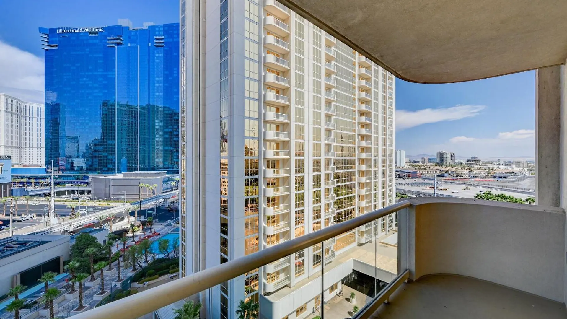 Amethyst Studio Suite Mgm Signature Strip View Balcony Лас-Вегас Апарт-отель